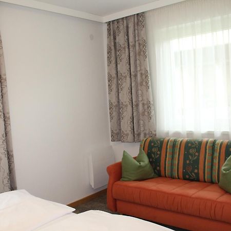 Hotel Garni Roesslhof Hollersbach im Pinzgau Exterior foto