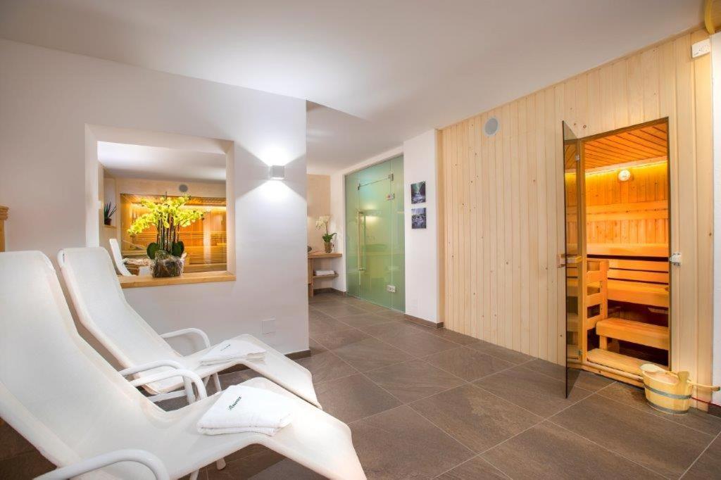 Hotel Garni Roesslhof Hollersbach im Pinzgau Exterior foto